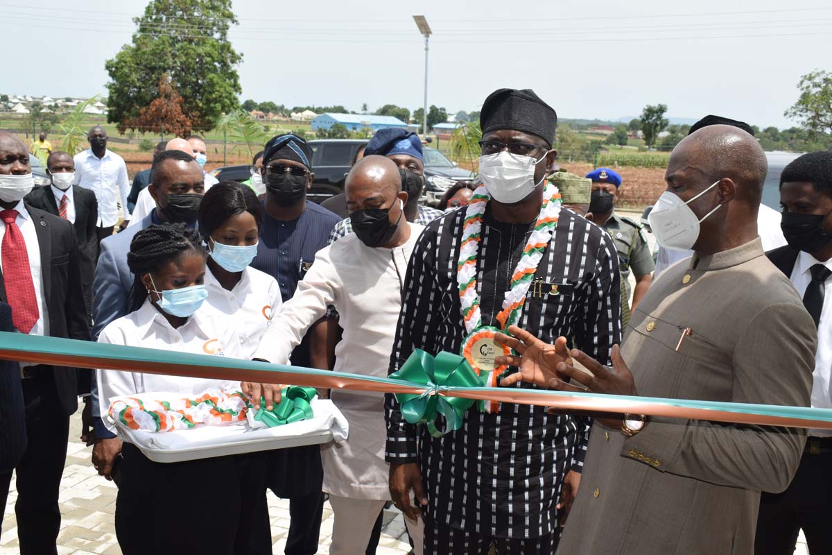 GOVERNOR OLUSEYI MAKINDE OF OYO STATE, COMMISSIONS THE CUSTOMER EXPERIENCE CENTRE (CEC) @ CSS FARMS